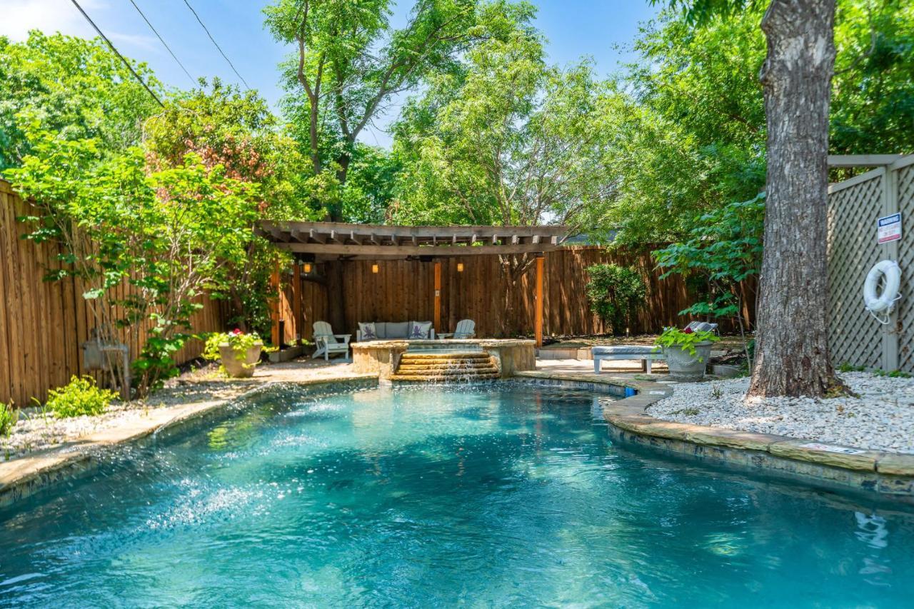 Sunset House - Luxury Pool And Hot Tub Retreat Villa Dallas Exterior photo